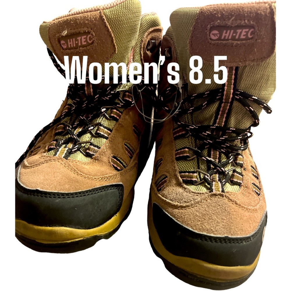 Hi Tec Women Bandera mid waterproof taupe/blush size 8.5